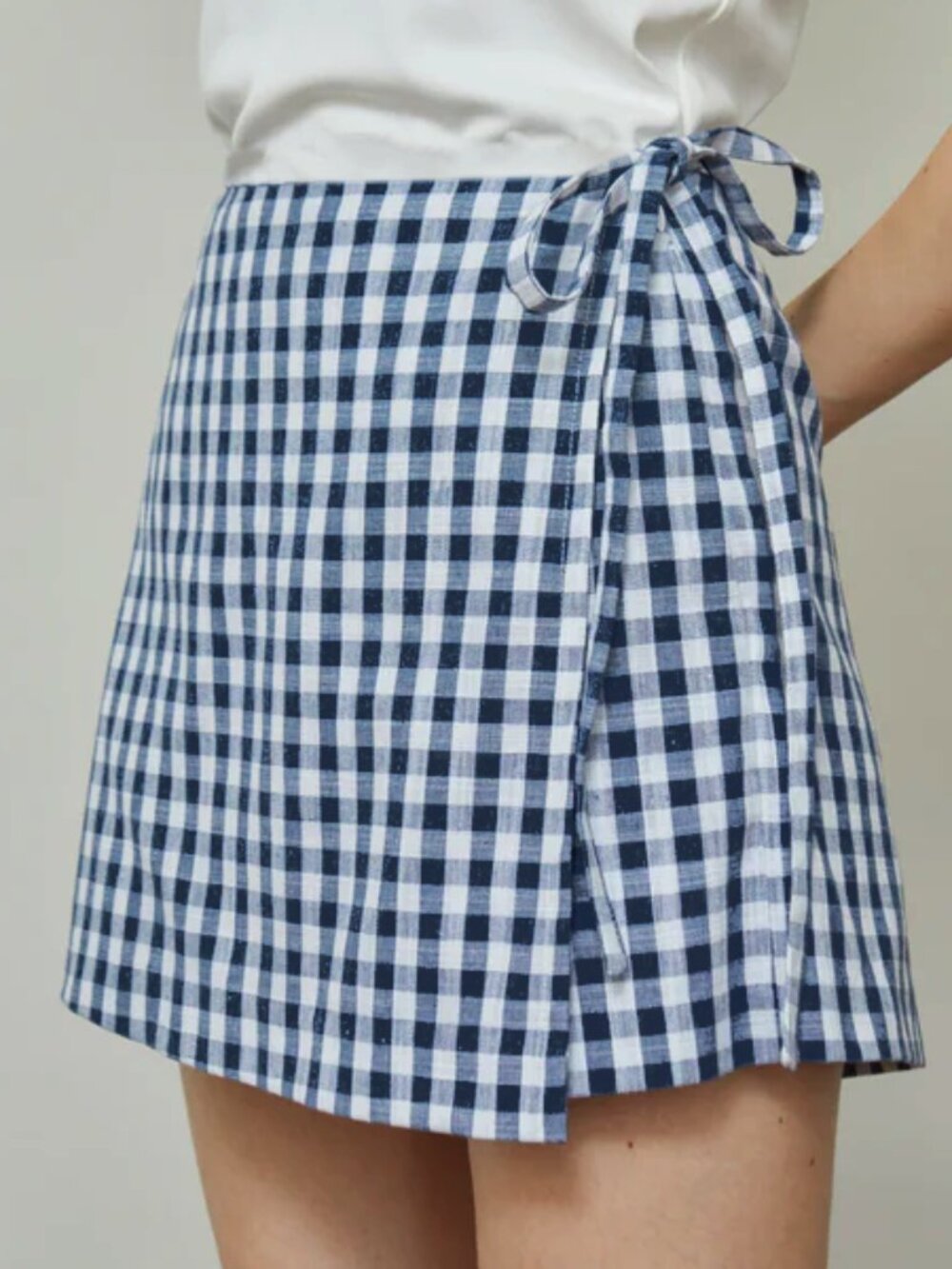 Old Navy Linen Dark Navy/White Gingham Wrap Front Skort NWT